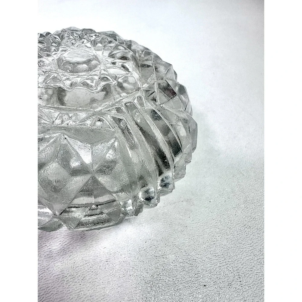 Vintage Cut Crystal Glass Round Trinket Dish With Lid Star Pattern Jewellery Box